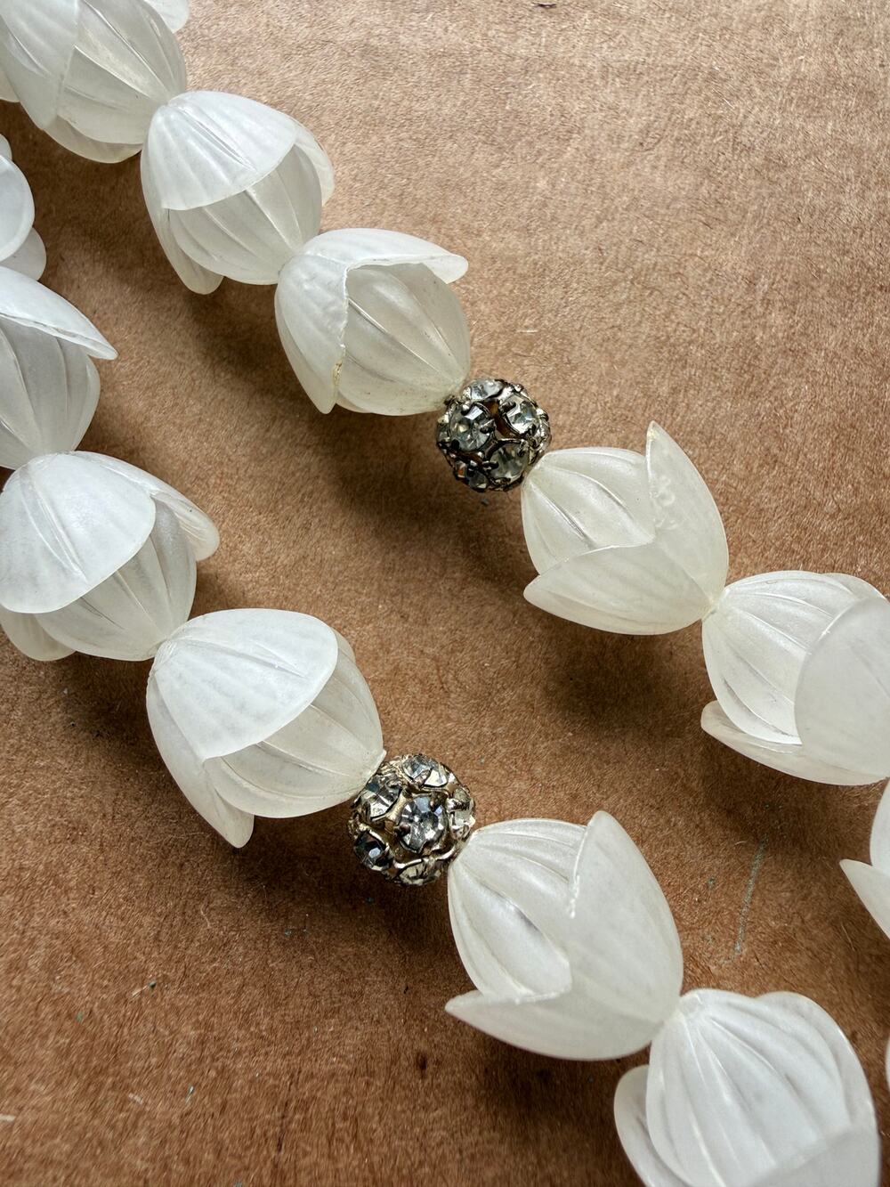Vintage Necklace, Lei Translucent Flower Necklace, Pikake Lei Necklace